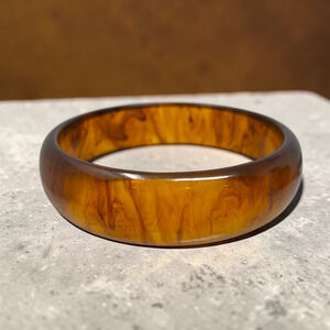 Vintage Bakelite Bangle Bracelet Apple Juice Swirl Translucent Amber Tested